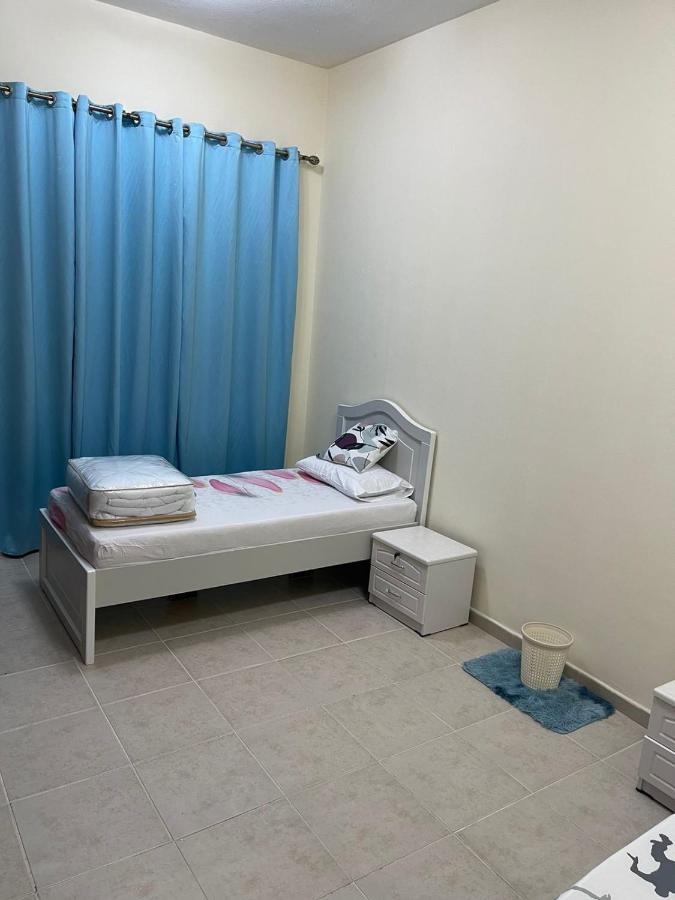 Kaya Hostel Dubai Eksteriør bilde