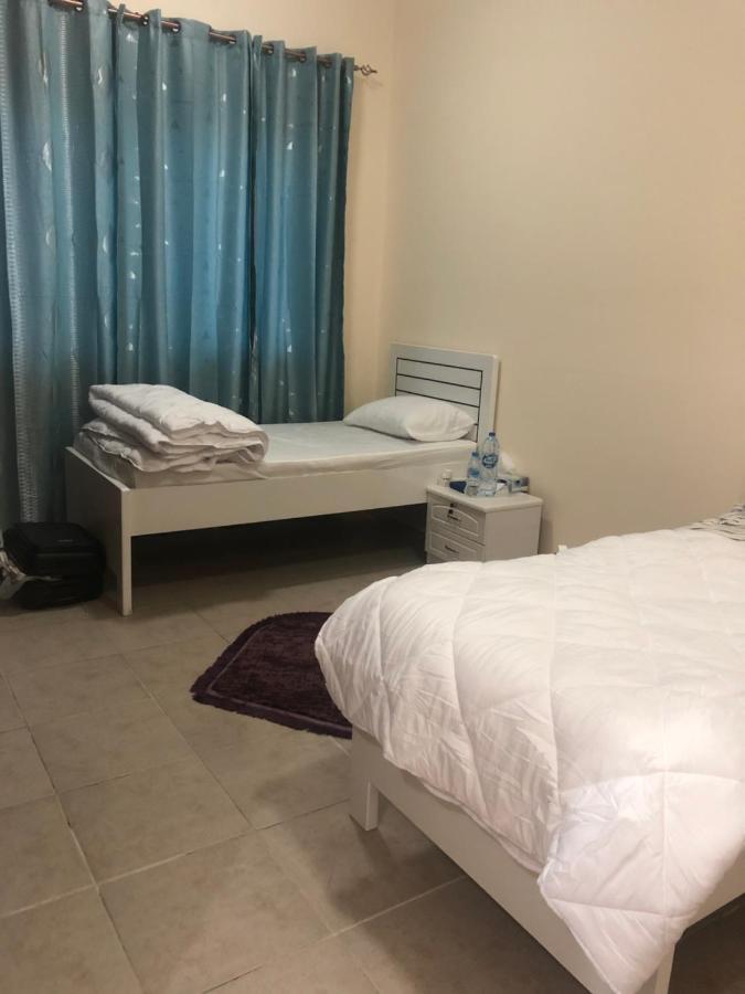 Kaya Hostel Dubai Eksteriør bilde